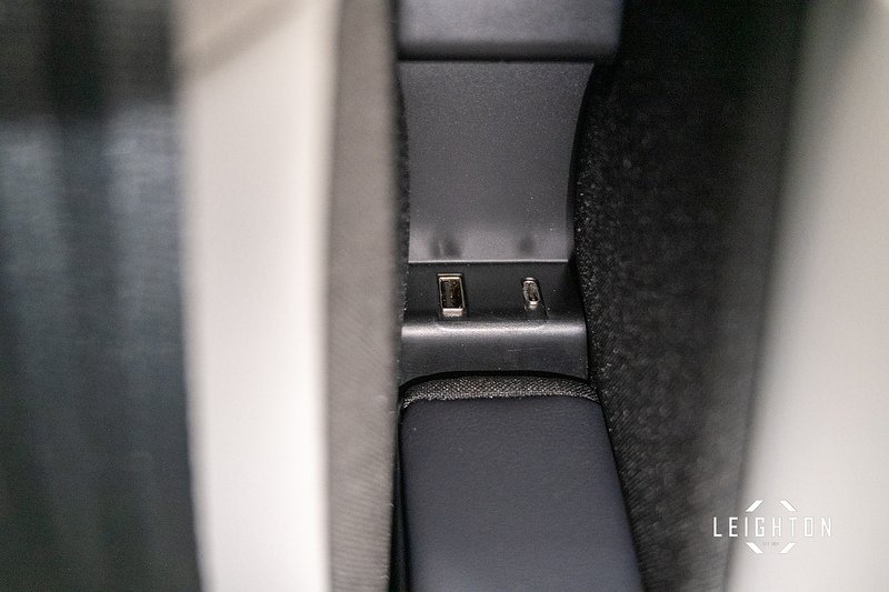 Volkswagen Transporter 2.0 T32 Diesel 150ps Auto 4Motion Kombi LWB - N5138