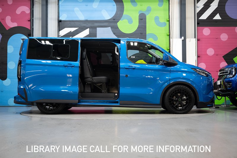 Ford Transit Custom 2.5 320 PHEV 232ps Auto Double Cab L2 - N5177