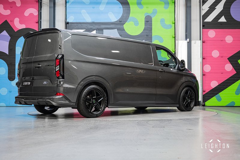 Ford Transit Custom 2.5 320 PHEV 232ps Auto Panel Van L2 H1 - N5192