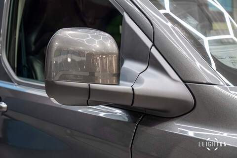 Ford Transit Custom 2.5 320 PHEV 232ps Auto Panel Van L2 H1 - N5192