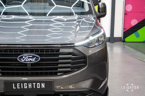 Ford Transit Custom 2.5 320 PHEV 232ps Auto Panel Van L2 H1 - N5192