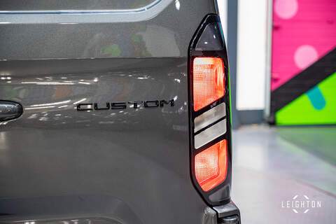 Ford Transit Custom 2.5 320 PHEV 232ps Auto Panel Van L2 H1 - N5192