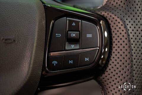 Ford Transit Custom 2.5 320 PHEV 232ps Auto Panel Van L2 H1 - N5192