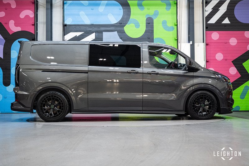 Ford Transit Custom 2.5 320 PHEV 232ps Auto Double Cab L2 H1 - N5210