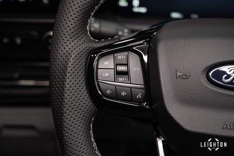 Ford Transit Custom 2.5 320 PHEV 232ps Auto Double Cab L2 H1 - N5210