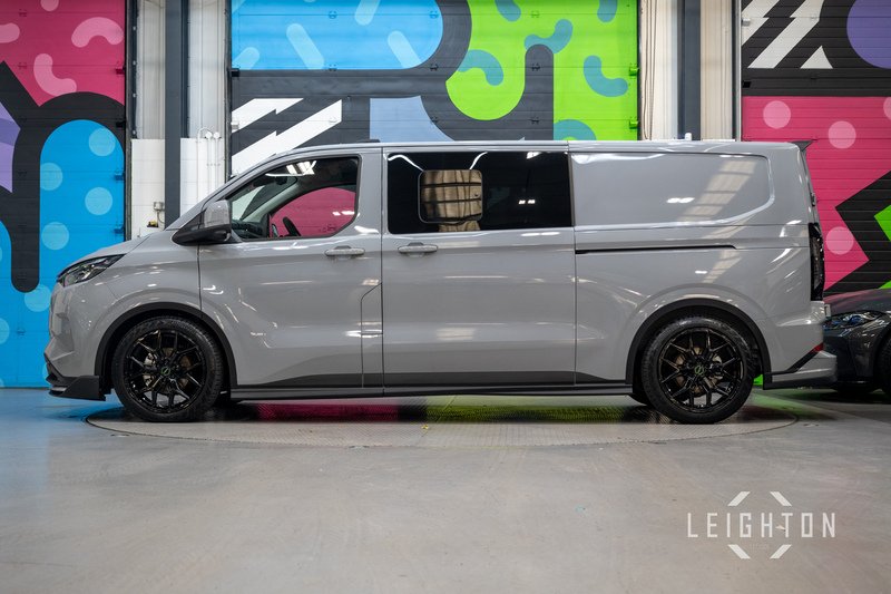 Ford Transit Custom 2.5 320 PHEV 232ps Auto Double Cab L2 - N5221