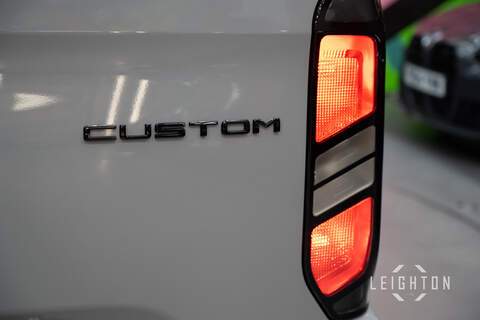 Ford Transit Custom 2.5 320 PHEV 232ps Auto Double Cab L2 - N5221
