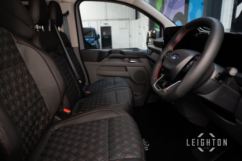 Ford Transit Custom 2.5 320 PHEV 232ps Auto Double Cab L2 - N5221