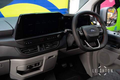 Ford Transit Custom 2.5 320 PHEV 232ps Auto Double Cab L2 - N5221