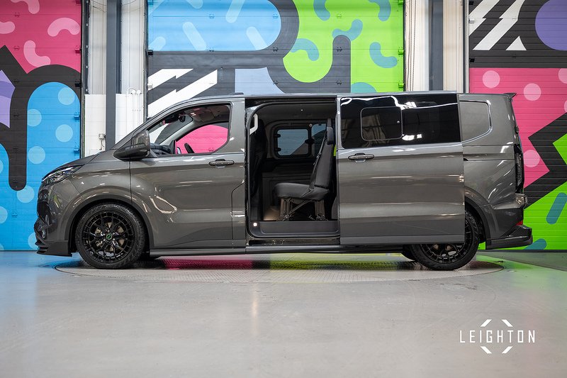 Ford Transit Custom 2.5 320 PHEV 232ps Automatic Double Cab L2 H1 - N5224