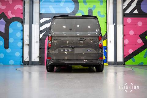 Ford Transit Custom 2.5 320 PHEV 232ps Automatic Double Cab L2 H1 - N5224