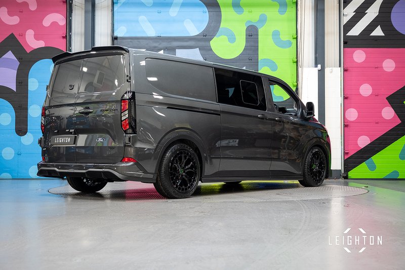 Ford Transit Custom 2.5 320 PHEV 232ps Automatic Double Cab L2 H1 - N5224