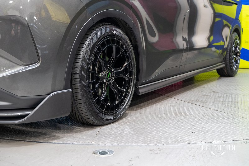 Ford Transit Custom 2.5 320 PHEV 232ps Automatic Double Cab L2 H1 - N5224