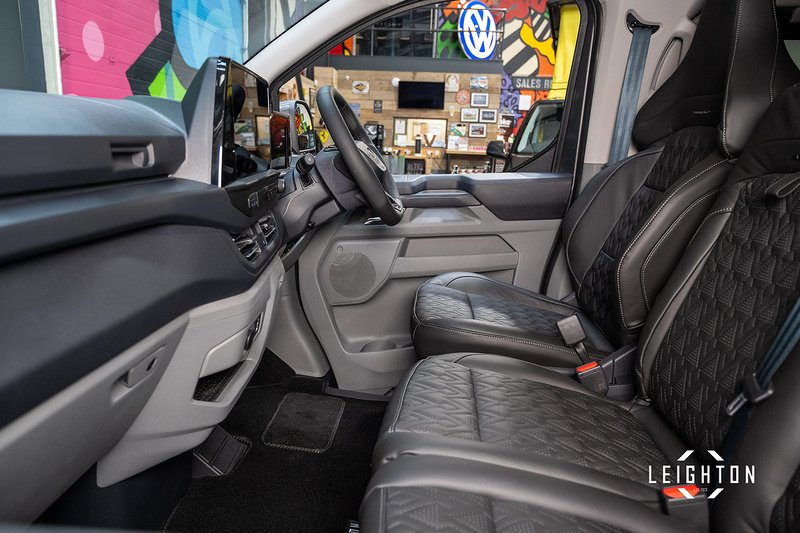 Ford Transit Custom 2.5 320 PHEV 232ps Automatic Double Cab L2 H1 - N5224