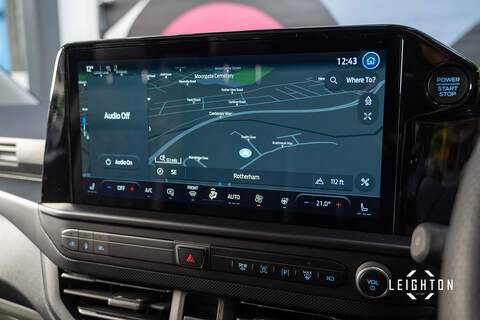 Ford Transit Custom 2.5 320 PHEV 232ps Automatic Double Cab L2 H1 - N5224