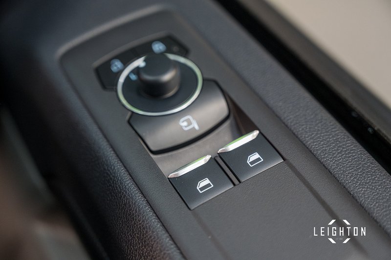 Ford Transit Custom 2.5 320 PHEV 232ps Auto Double Cab L2 H1 - N5236