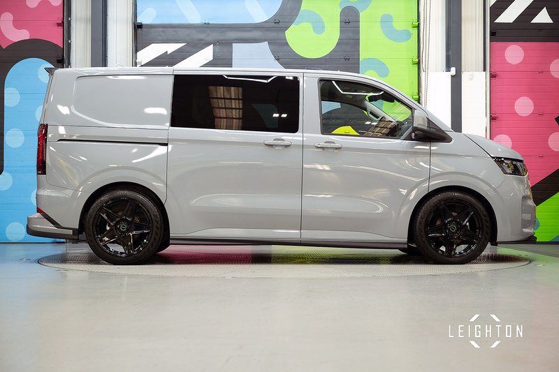 Volkswagen Transporter 2.0 T32 DIESEL 150PS AUTO 4M Kombi Van SWB - N5276