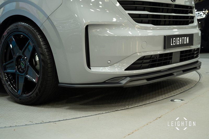 Volkswagen Transporter 2.0 T32 DIESEL 150PS AUTO 4M Kombi Van SWB - N5276