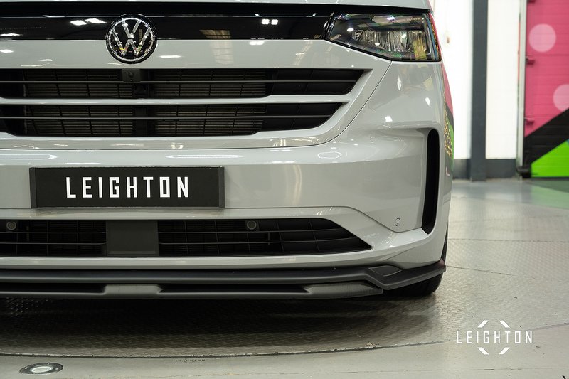 Volkswagen Transporter 2.0 T32 DIESEL 150PS AUTO 4M Kombi Van SWB - N5276