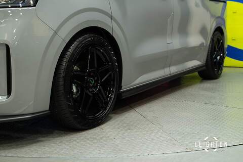 Volkswagen Transporter 2.0 T32 DIESEL 150PS AUTO 4M Kombi Van SWB - N5276