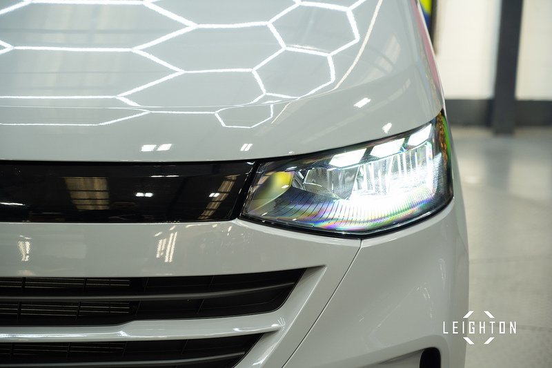 Volkswagen Transporter 2.0 T32 DIESEL 150PS AUTO 4M Kombi Van SWB - N5276