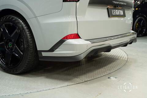 Volkswagen Transporter 2.0 T32 DIESEL 150PS AUTO 4M Kombi Van SWB - N5276