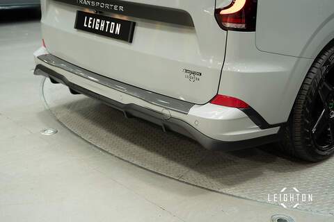 Volkswagen Transporter 2.0 T32 DIESEL 150PS AUTO 4M Kombi Van SWB - N5276