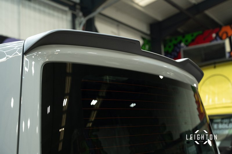 Volkswagen Transporter 2.0 T32 DIESEL 150PS AUTO 4M Kombi Van SWB - N5276