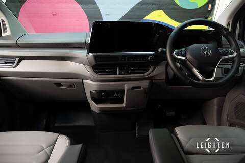 Volkswagen Transporter 2.0 T32 DIESEL 150PS AUTO 4M Kombi Van SWB - N5276