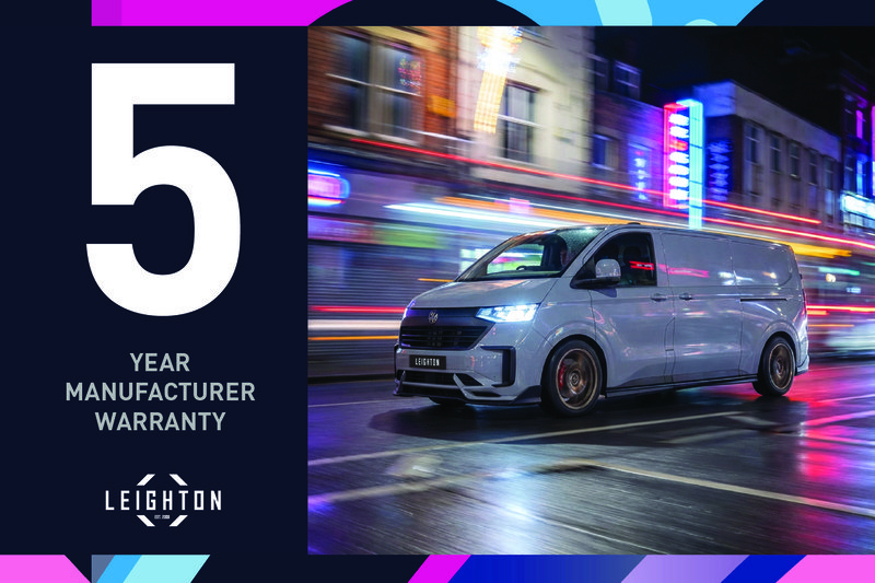 Volkswagen Transporter 2.0 T32 DIESEL 150PS AUTO 4M Kombi Van SWB - N5276