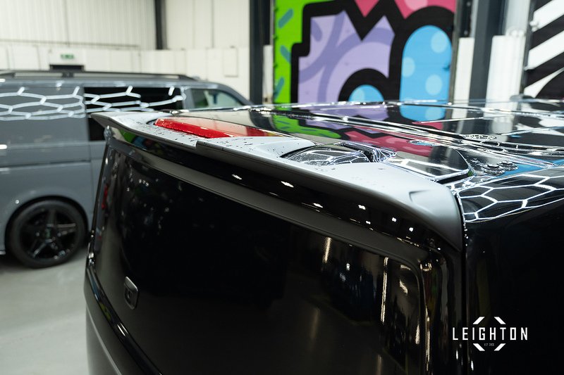 Volkswagen Transporter 2.0 T32 Diesel 170ps Auto Kombi Van SWB - N5278