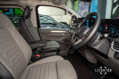 Volkswagen Transporter 2.0 T32 Diesel 170ps Auto Kombi Van SWB - N5278