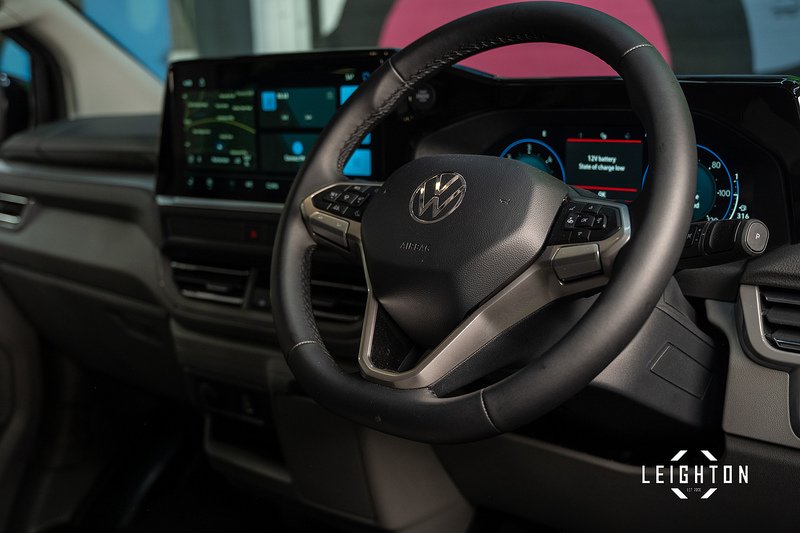 Volkswagen Transporter 2.0 T32 Diesel 170ps Auto Kombi Van SWB - N5278