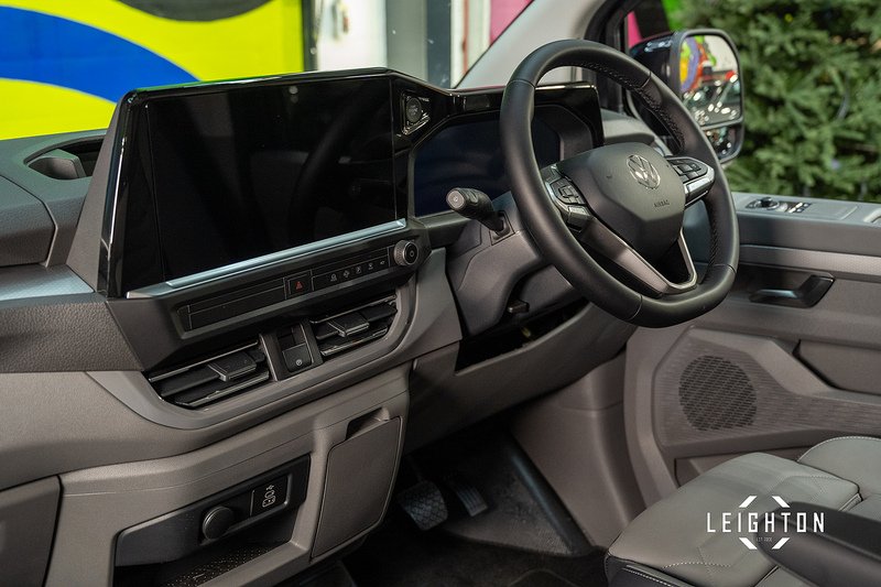 Volkswagen Transporter 2.0 T32 Diesel 170ps Auto Kombi Van SWB - N5278