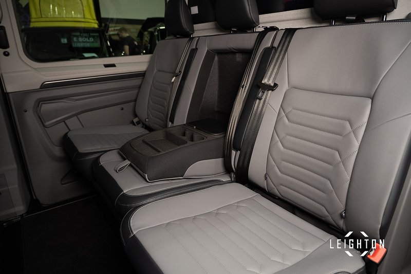 Volkswagen Transporter 2.0 T32 Diesel 170ps Auto Kombi Van SWB - N5278