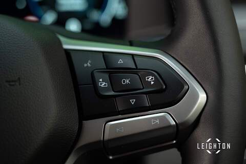 Volkswagen Transporter 2.0 T32 Diesel 170ps Auto Kombi Van SWB - N5278