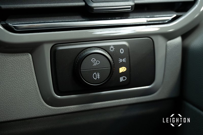 Volkswagen Transporter 2.0 T32 Diesel 170ps Auto Kombi Van SWB - N5278