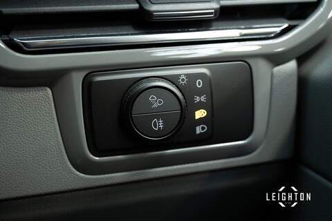 Volkswagen Transporter 2.0 T32 Diesel 170ps Auto Kombi Van SWB - N5278