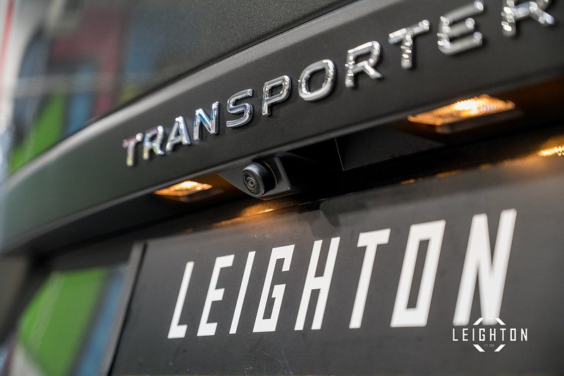 Volkswagen Transporter 2.0 TDI T32 Diesel 170ps Auto Kombi Van SWB - N5279