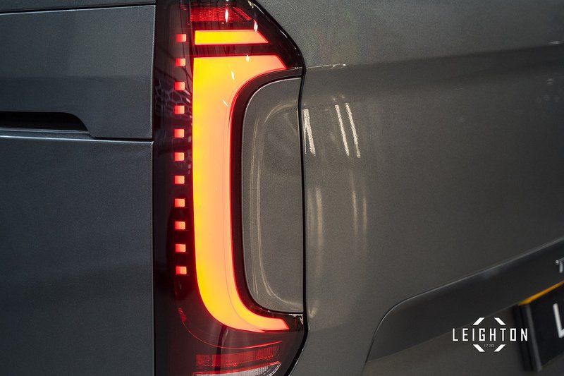 Volkswagen Transporter 2.0 TDI T32 Diesel 170ps Auto Kombi Van SWB - N5279