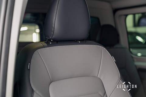 Volkswagen Transporter 2.0 TDI T32 Diesel 170ps Auto Kombi Van SWB - N5279