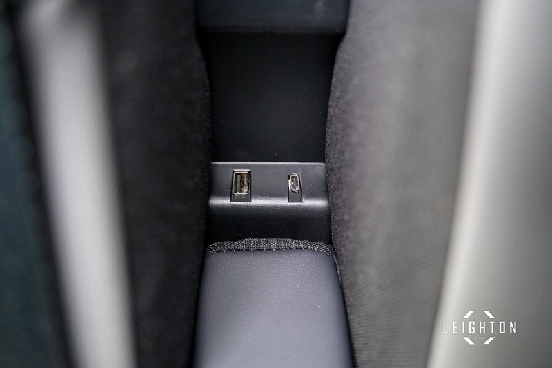 Volkswagen Transporter 2.0 TDI T32 Diesel 170ps Auto Kombi Van SWB - N5279