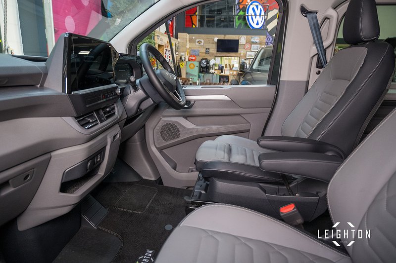 Volkswagen Transporter 2.0 TDI T32 Diesel 170ps Auto Kombi Van SWB - N5279