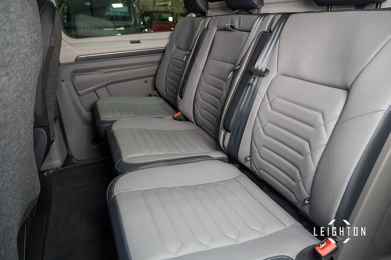 Volkswagen Transporter 2.0 TDI T32 Diesel 170ps Auto Kombi Van SWB - N5279