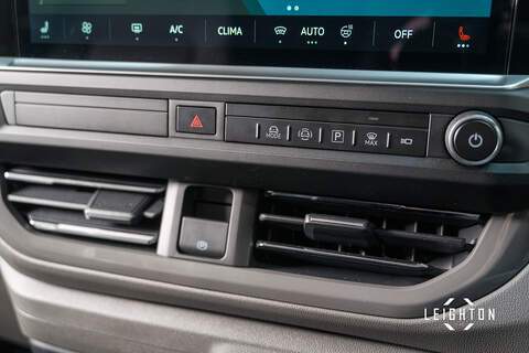 Volkswagen Transporter 2.0 TDI T32 Diesel 170ps Auto Kombi Van SWB - N5279