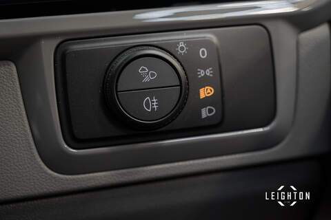 Volkswagen Transporter 2.0 TDI T32 Diesel 170ps Auto Kombi Van SWB - N5279