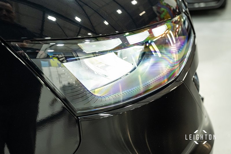 Volkswagen Transporter 2.0 T32 Diesel 170ps Auto Kombi Van LWB - N5280