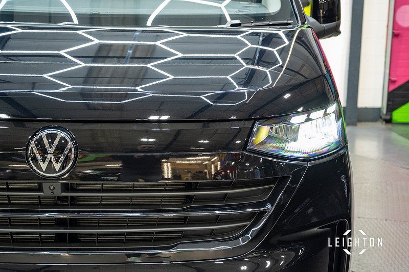 Volkswagen Transporter 2.0 T32 Diesel 170ps Auto Kombi Van LWB - N5280