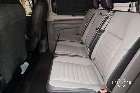 Volkswagen Transporter 2.0 T32 Diesel 170ps Auto Kombi Van LWB - N5280