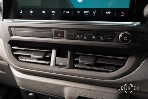 Volkswagen Transporter 2.0 T32 Diesel 170ps Auto Kombi Van LWB - N5280